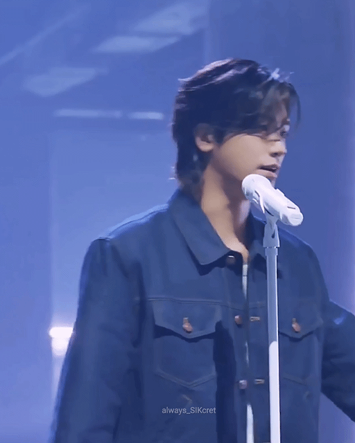 Behind-the-scenes cut of Park Hyungsik