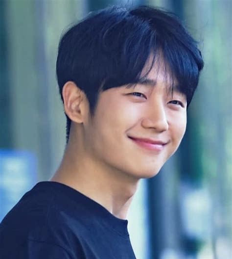 Latest photo of Jung Haein
