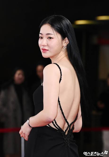 Recent activity shot of Jeon Yeobeen