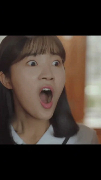 Behind-the-scenes cut of Kim Hyeyoon