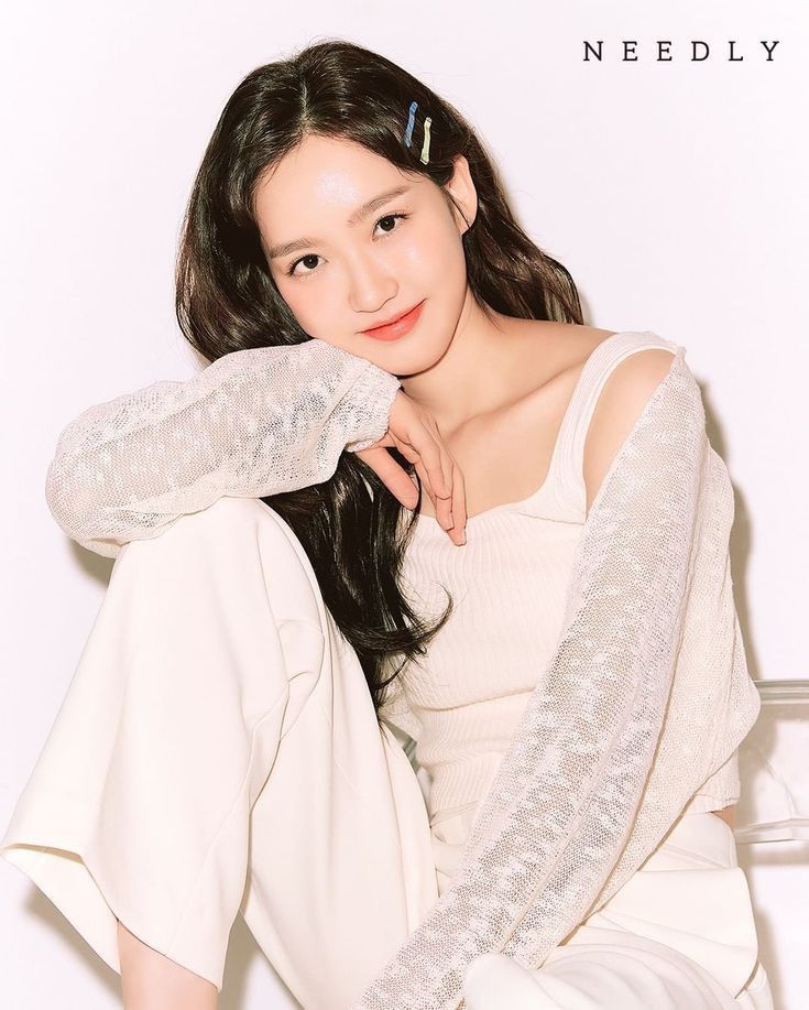 Latest photo of Han Jihyun
