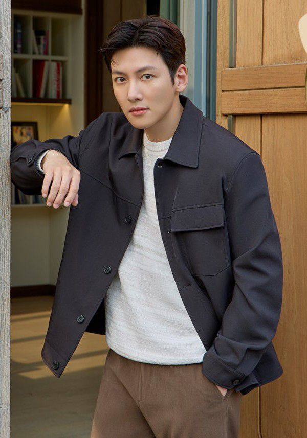 Latest photo of Ji Changwook
