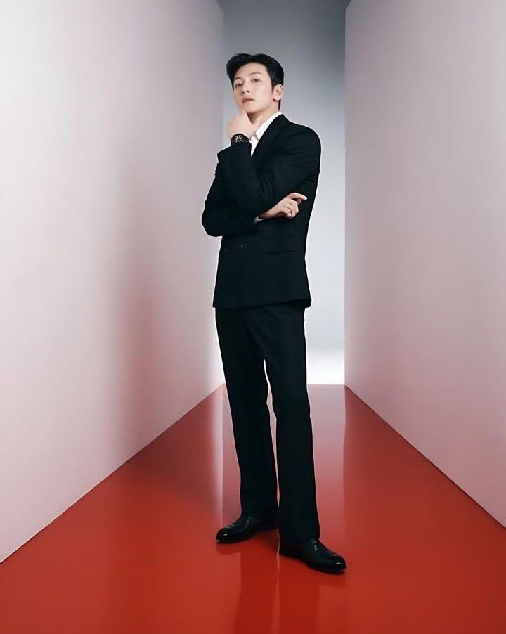 A moment captured by a fan of Ji Changwook