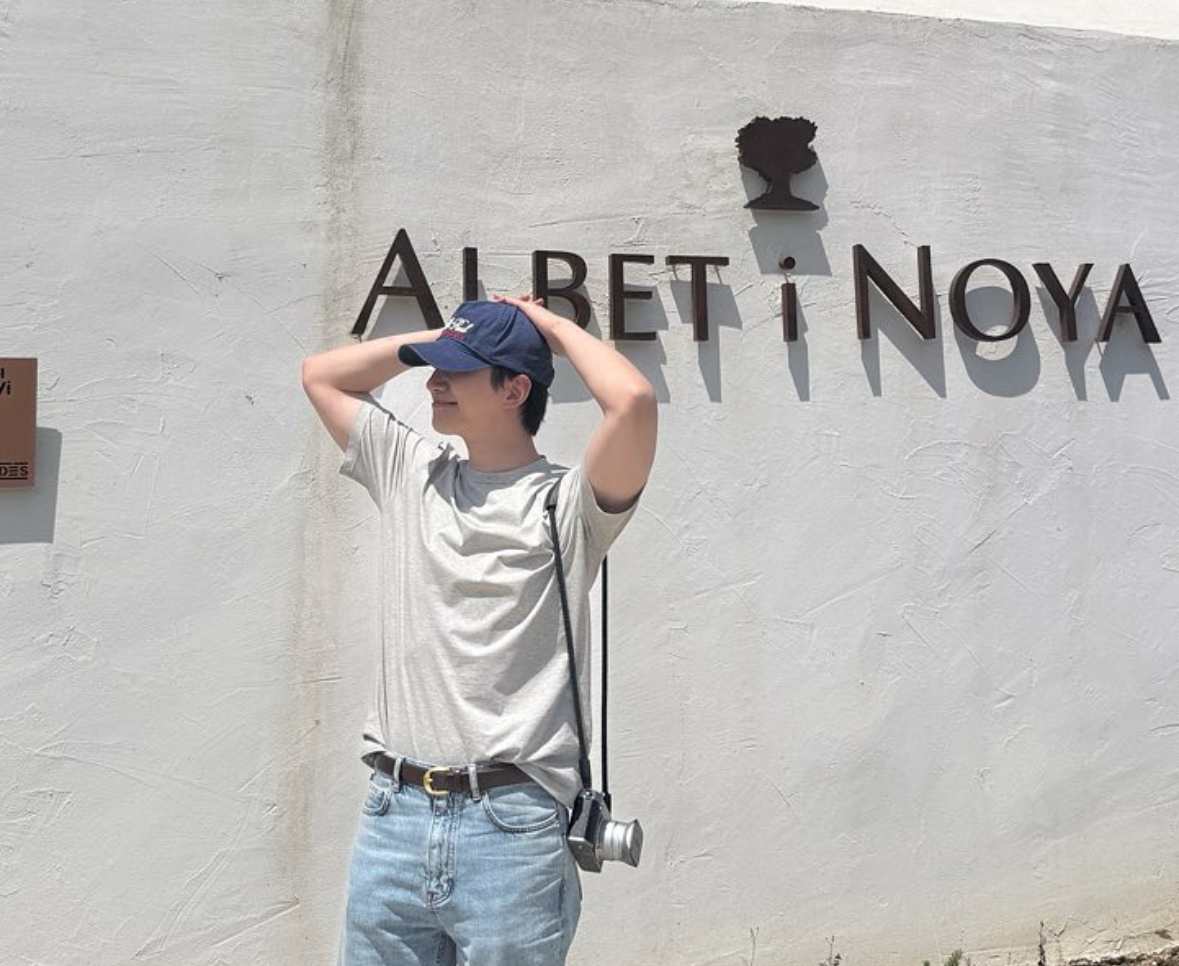 Recent activity shot of Lee Junho