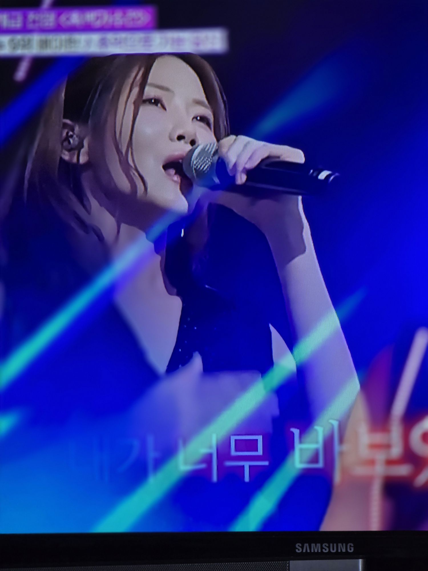 Behind-the-scenes cut of Bae Ahyeon