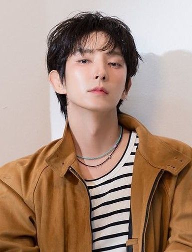 Recent activity shot of Lee Joongi