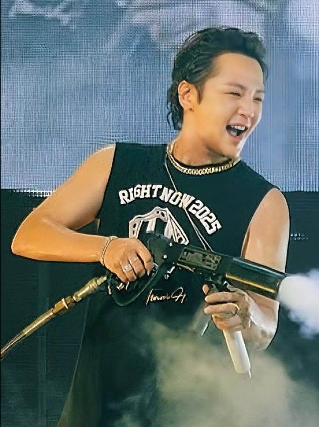 Latest photo of Jang Geunsuk