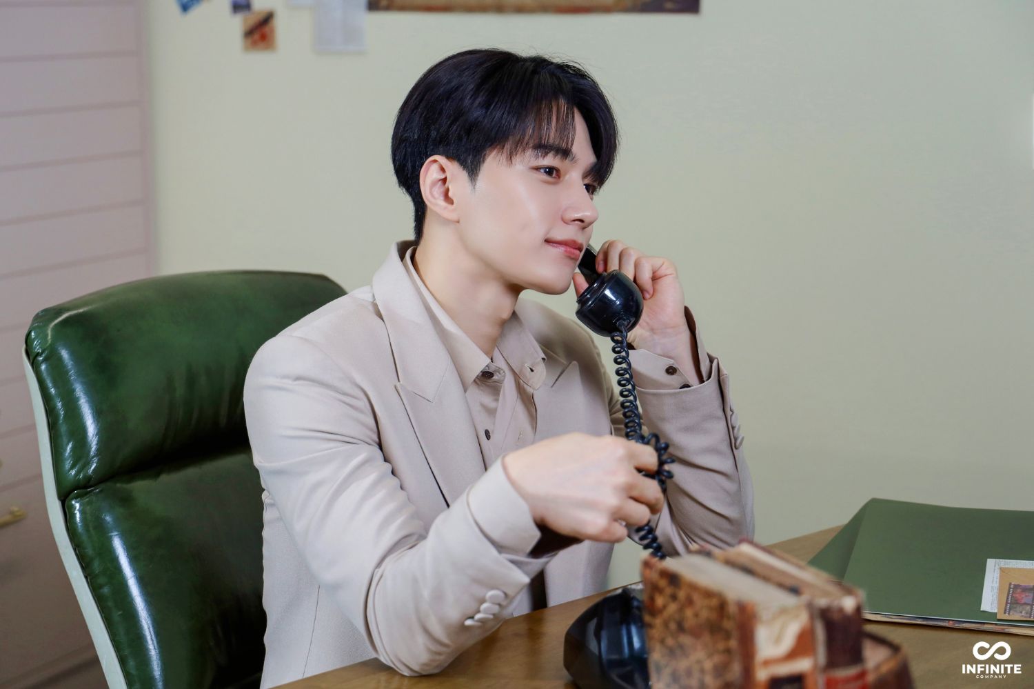 Latest photo of Kim Myungsoo (L)