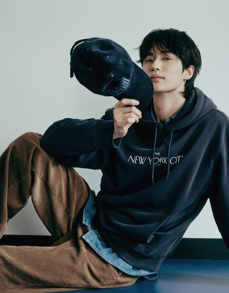 Recent activity shot of Byeon Wooseok
