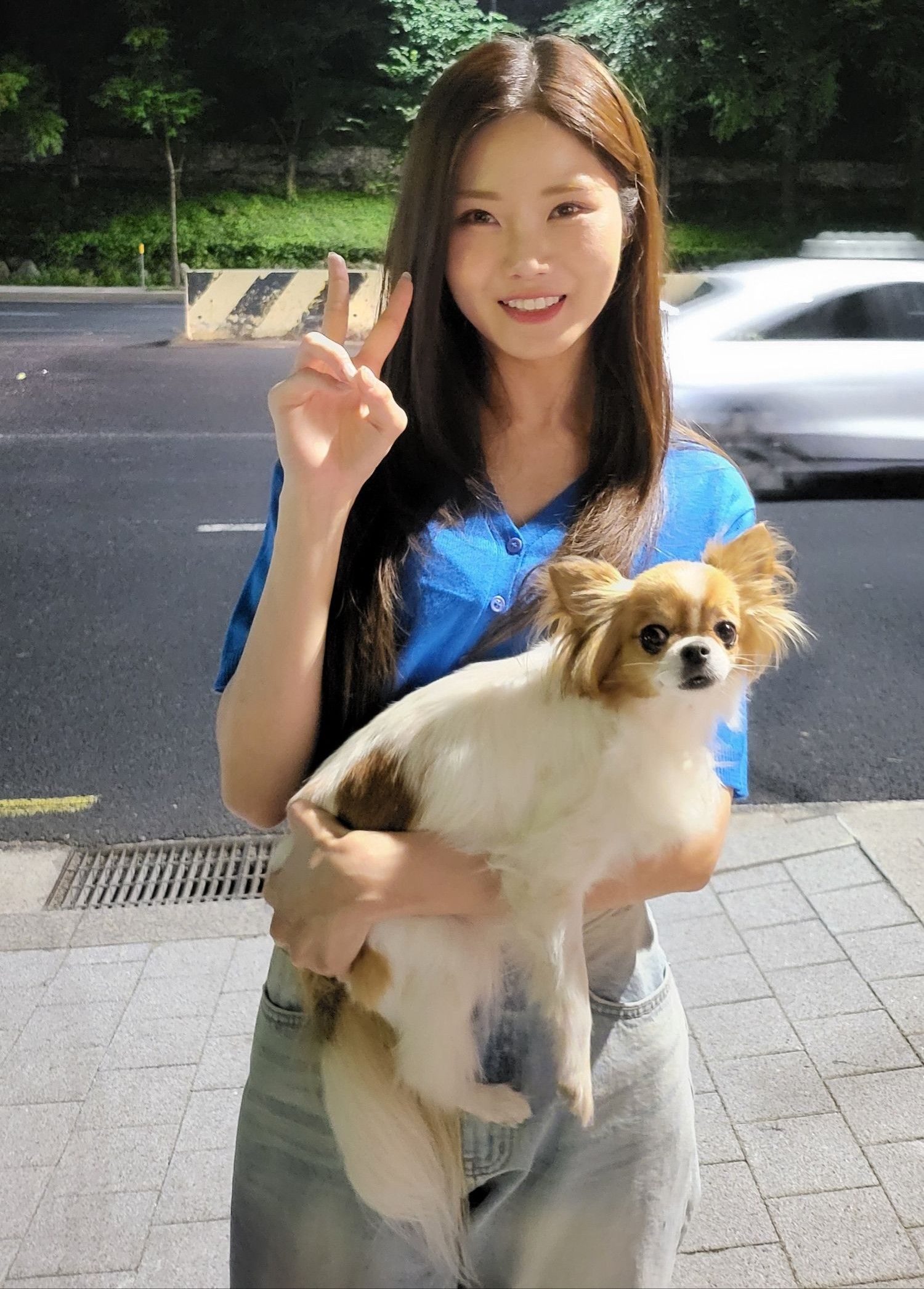 Behind-the-scenes cut of Bae Ahyeon