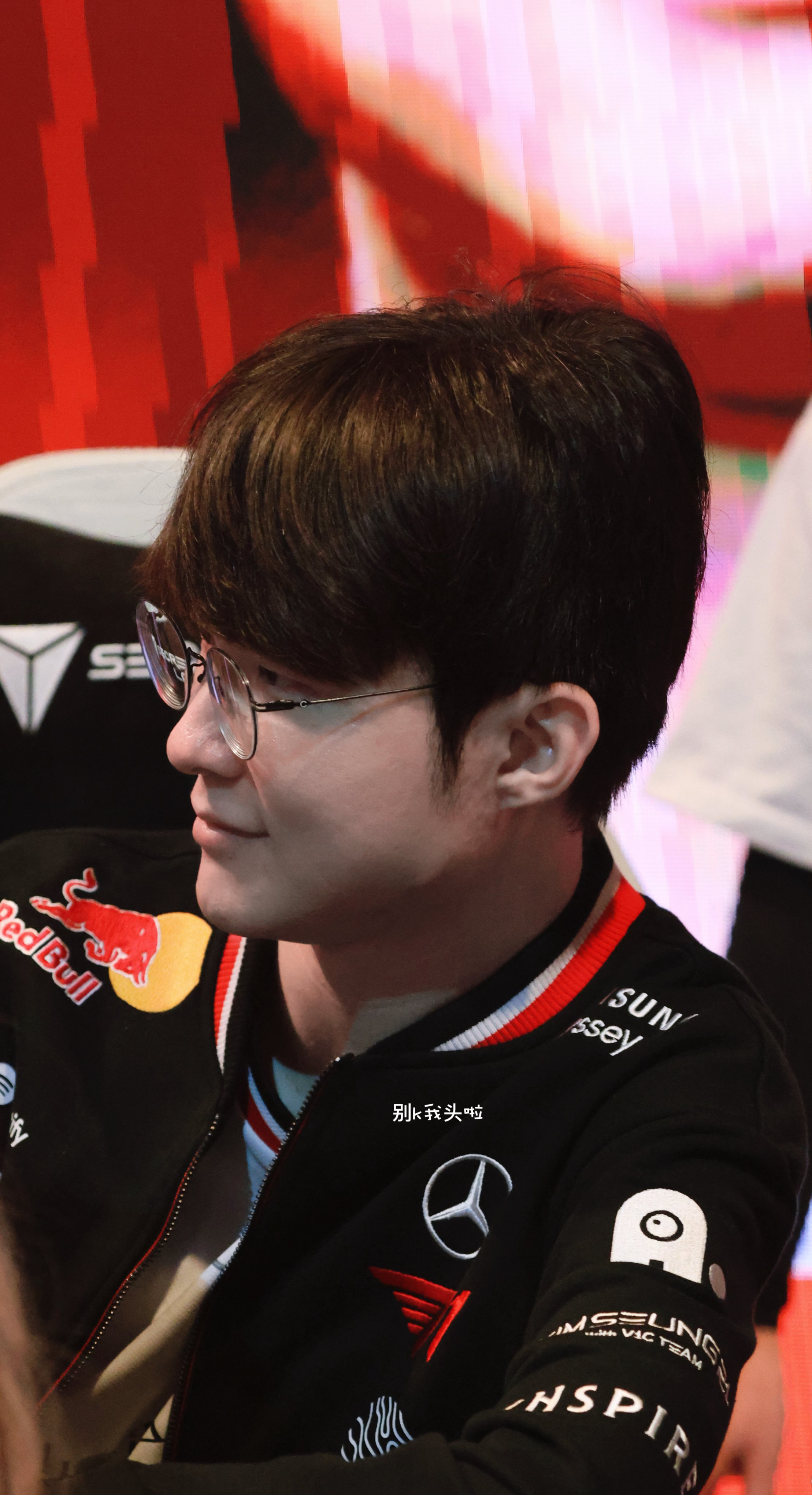 A moment captured by a fan of Faker