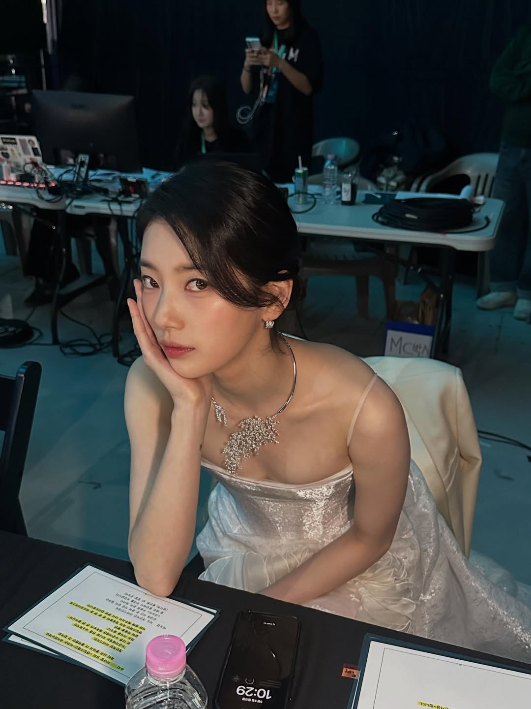 A moment captured by a fan of Bae Suzy