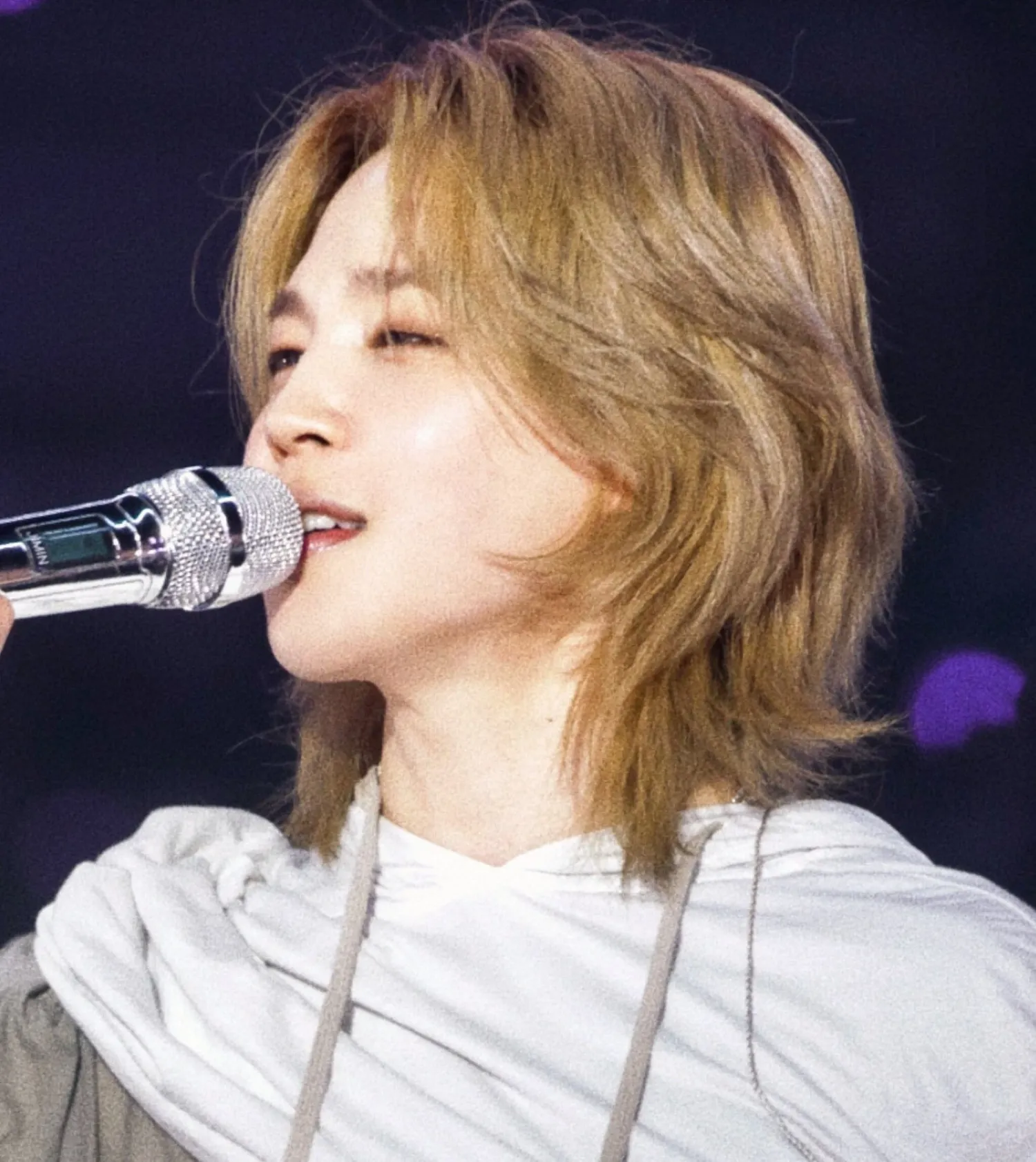 Recent activity shot of Kim Taehyung (V)