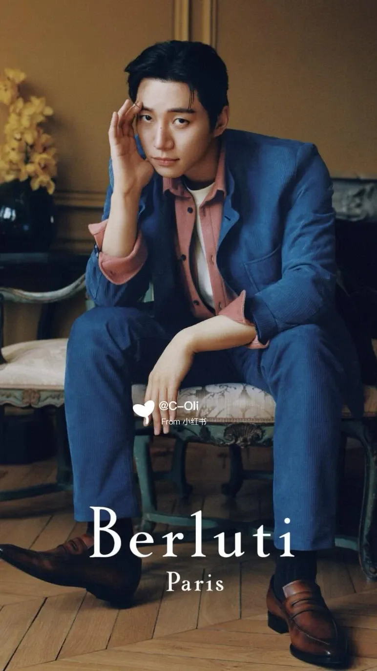 Foto kegiatan terbaru dari Lee Junho