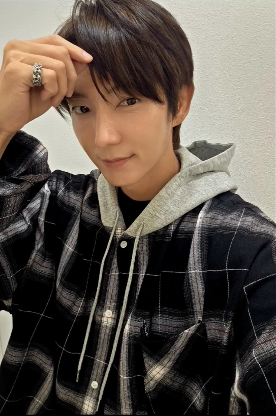 Recent activity shot of Lee Joongi