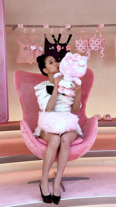 Jisoo (1995) background image recommended by Choeaedol Celeb fandom