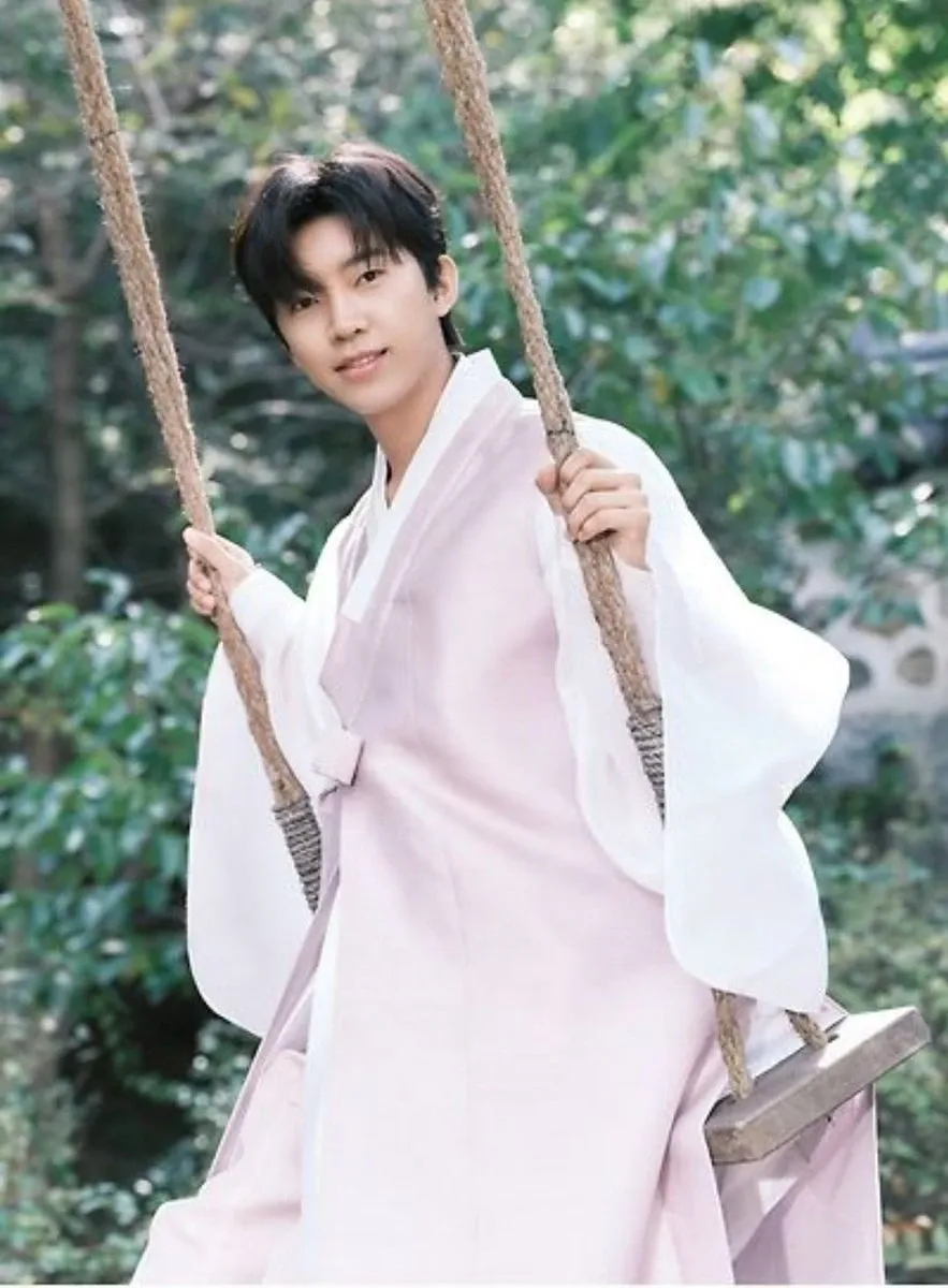 粉丝拍下的林英雄瞬间