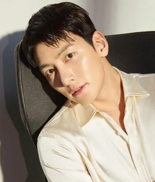 Recent activity shot of Ji Changwook