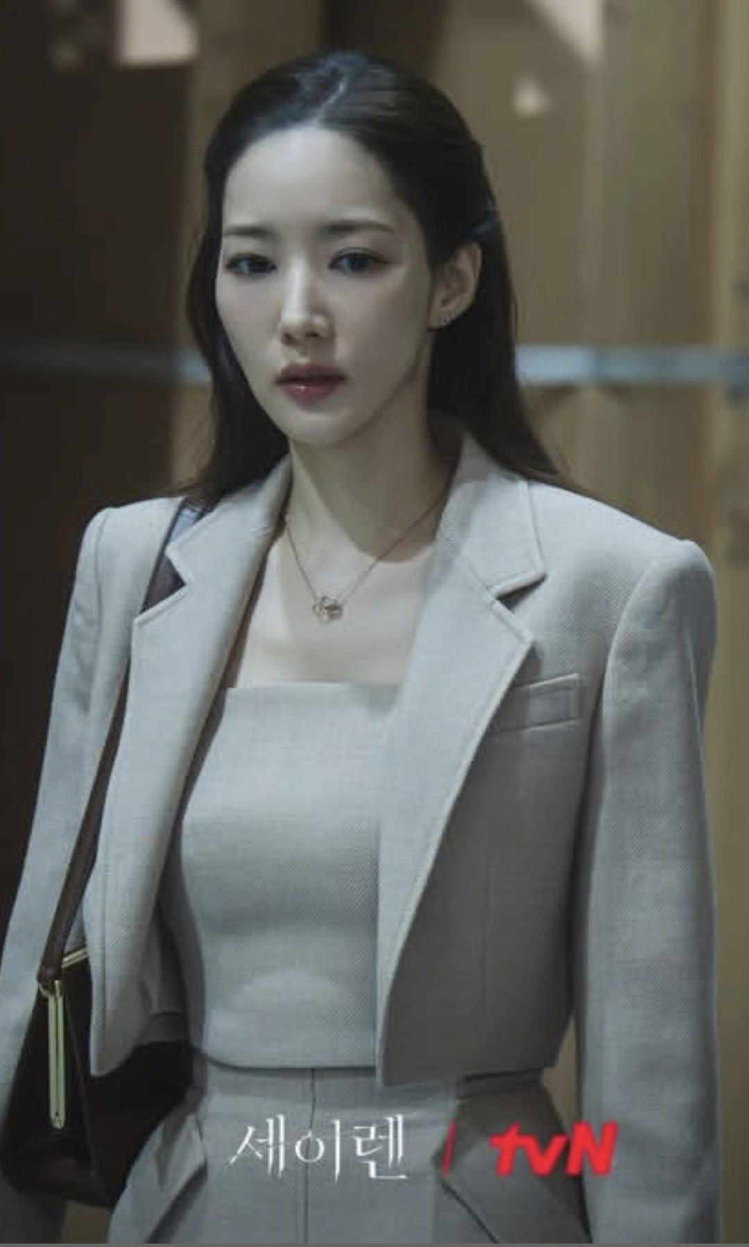 Foto terbaru dari Park Minyoung