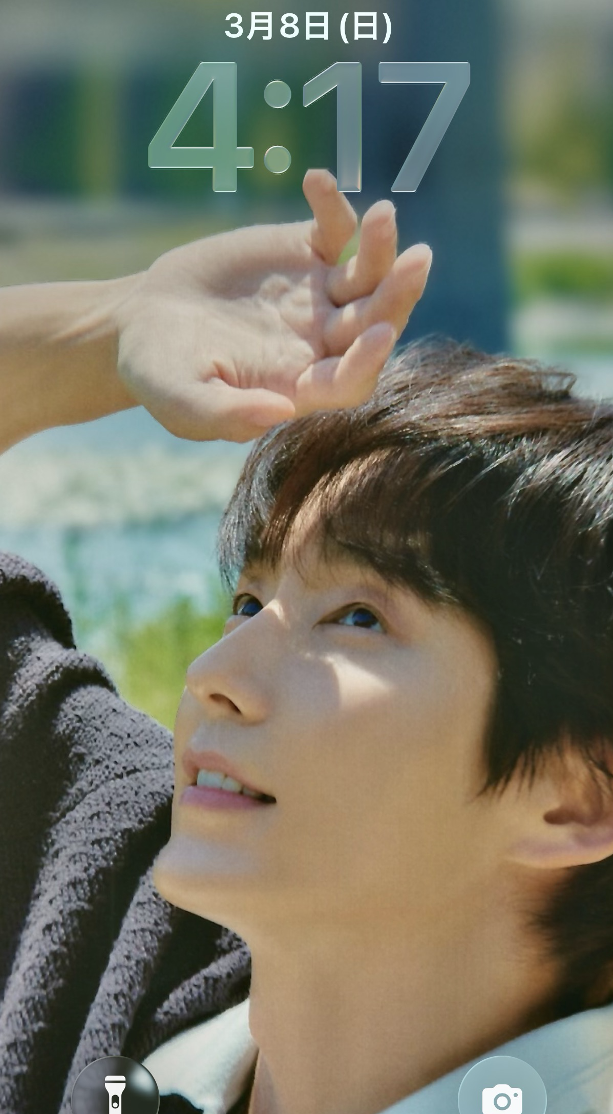 Behind-the-scenes cut of Lee Joongi