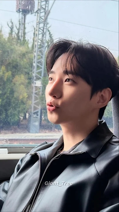 イ・ジュノのビハインドカット