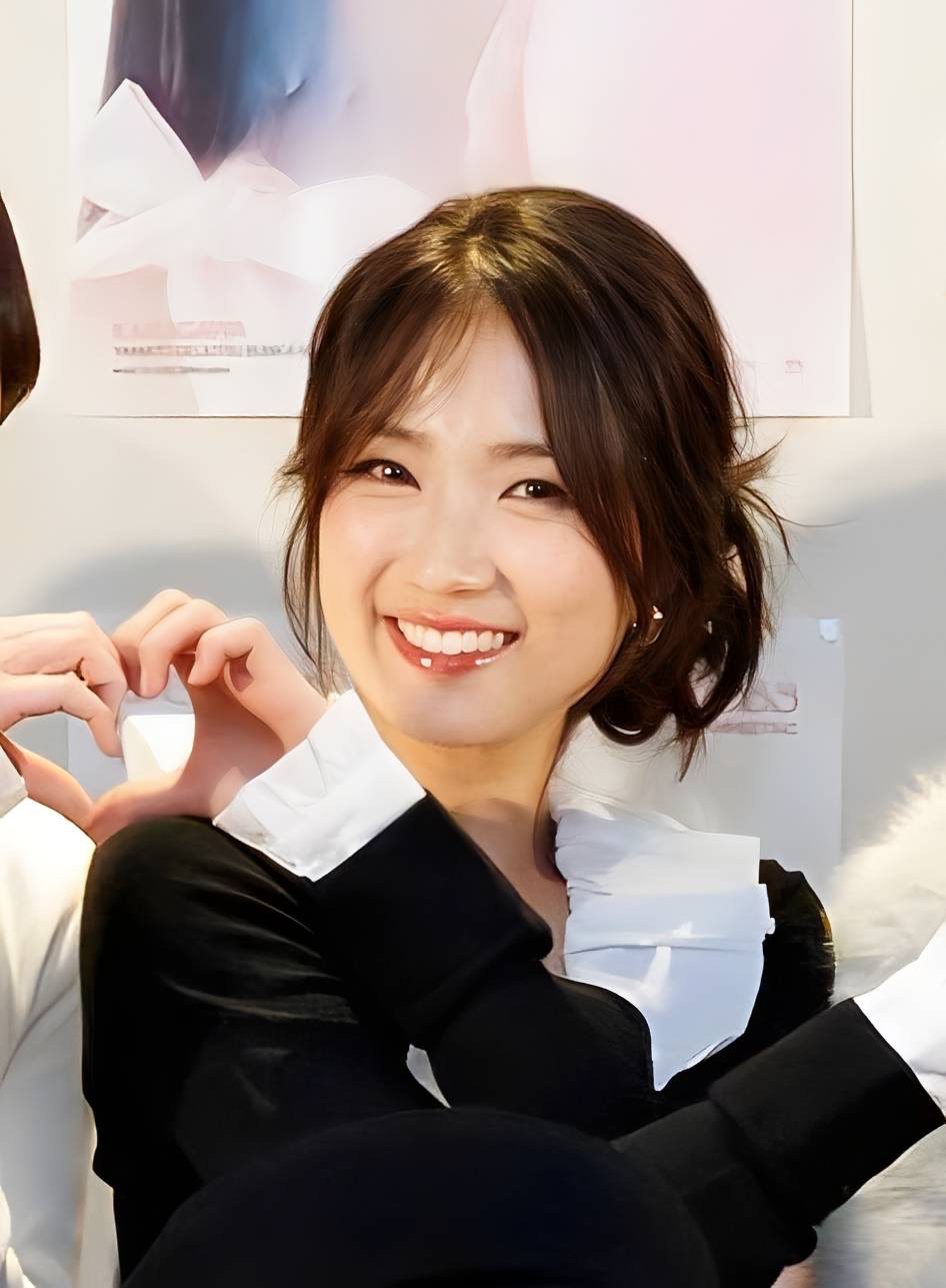 Latest photo of Kim Hyeyoon