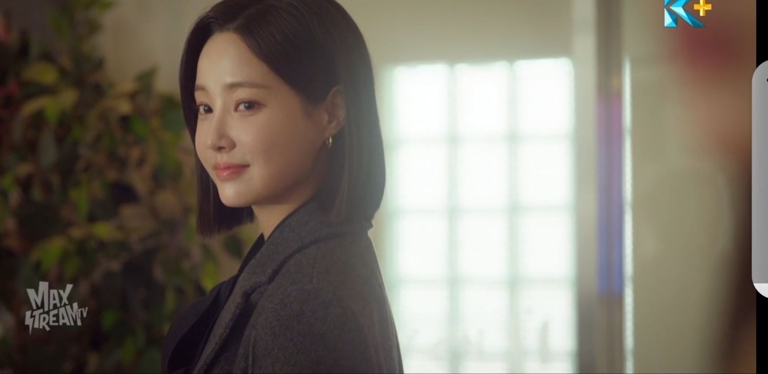 A moment captured by a fan of Yeonwoo