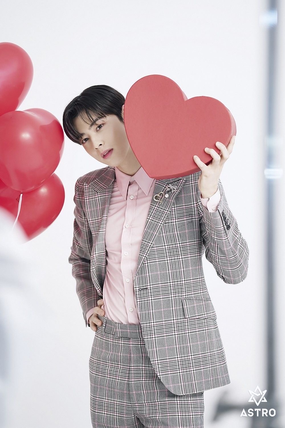 Momen yang diabadikan oleh penggemar Cha Eunwoo