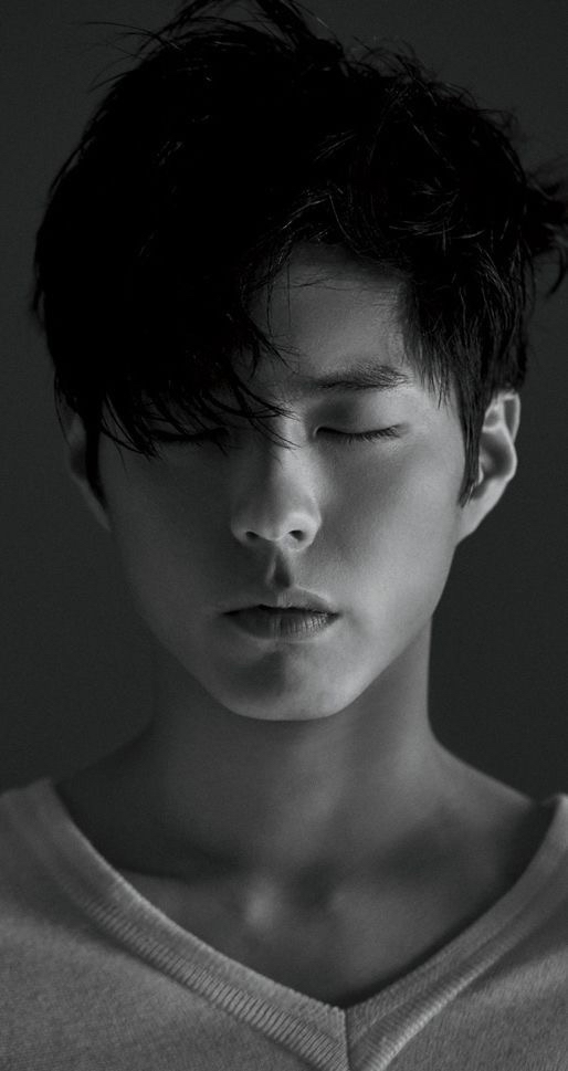 Latest photo of Park Bogum
