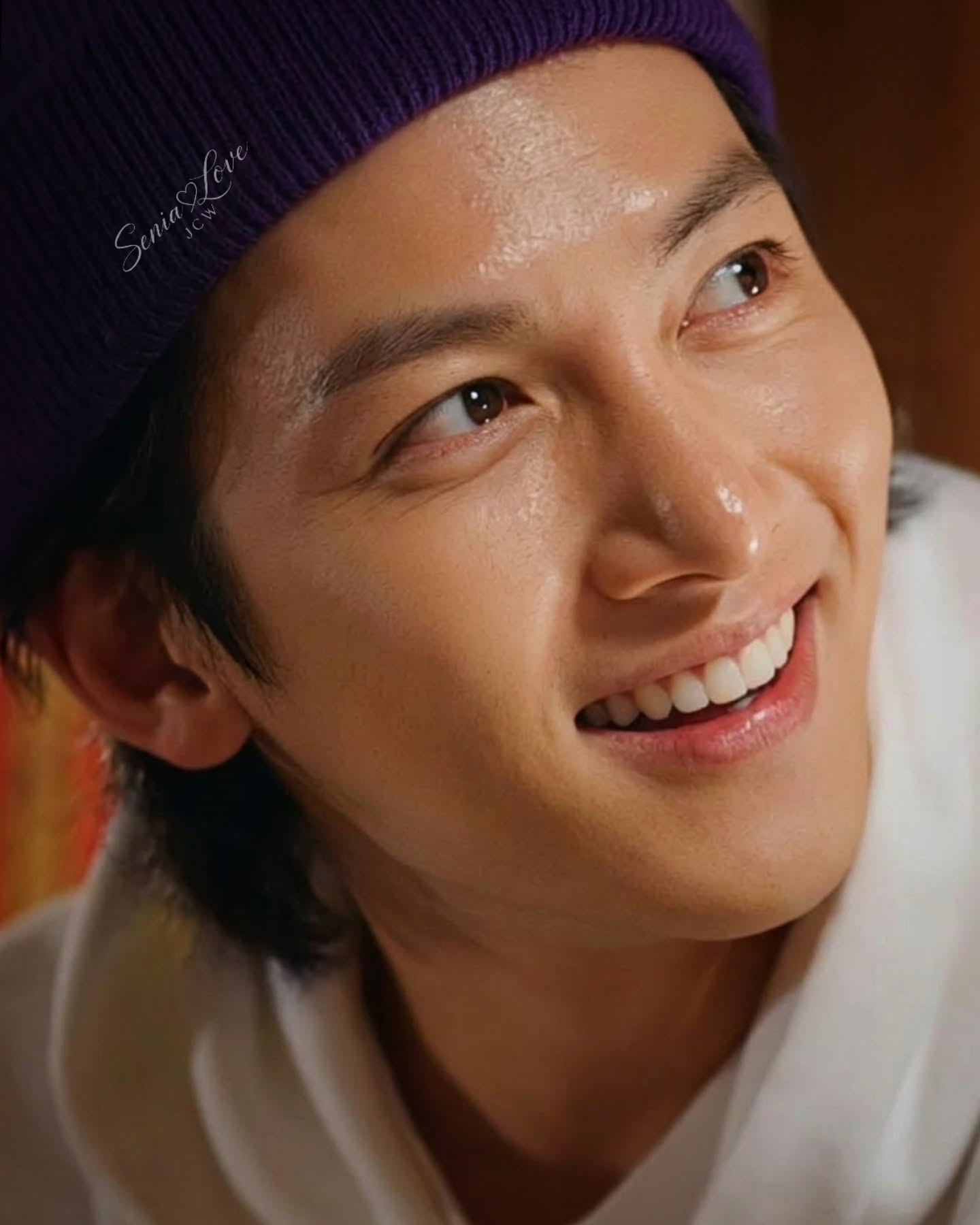 Behind-the-scenes cut of Ji Changwook