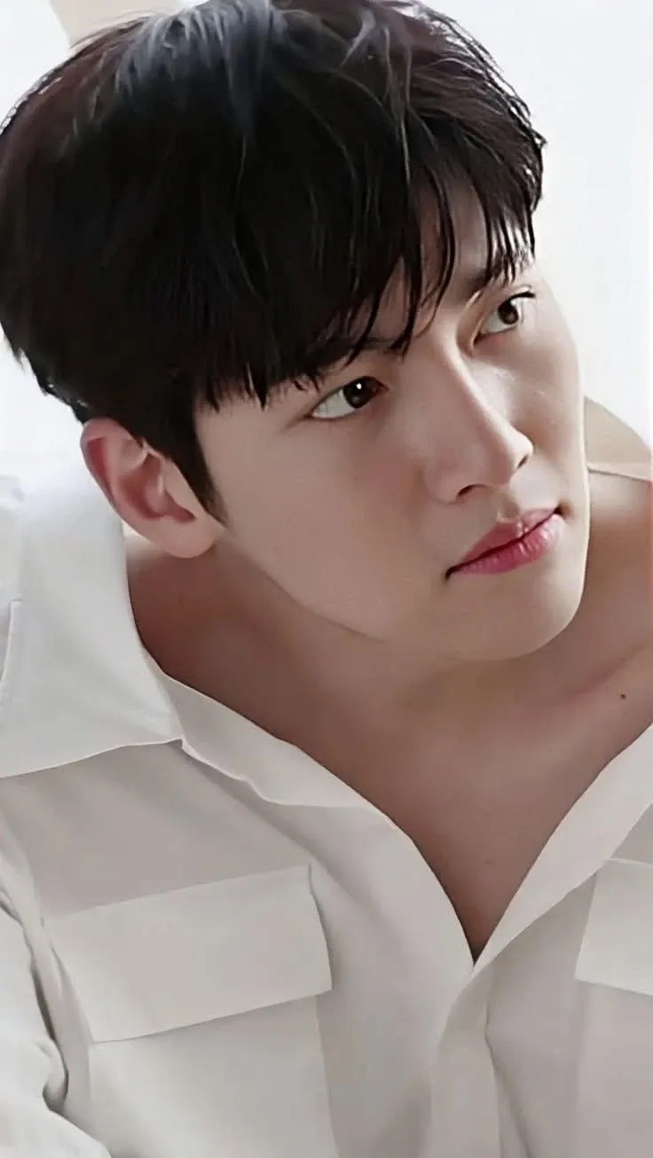 Recent activity shot of Ji Changwook