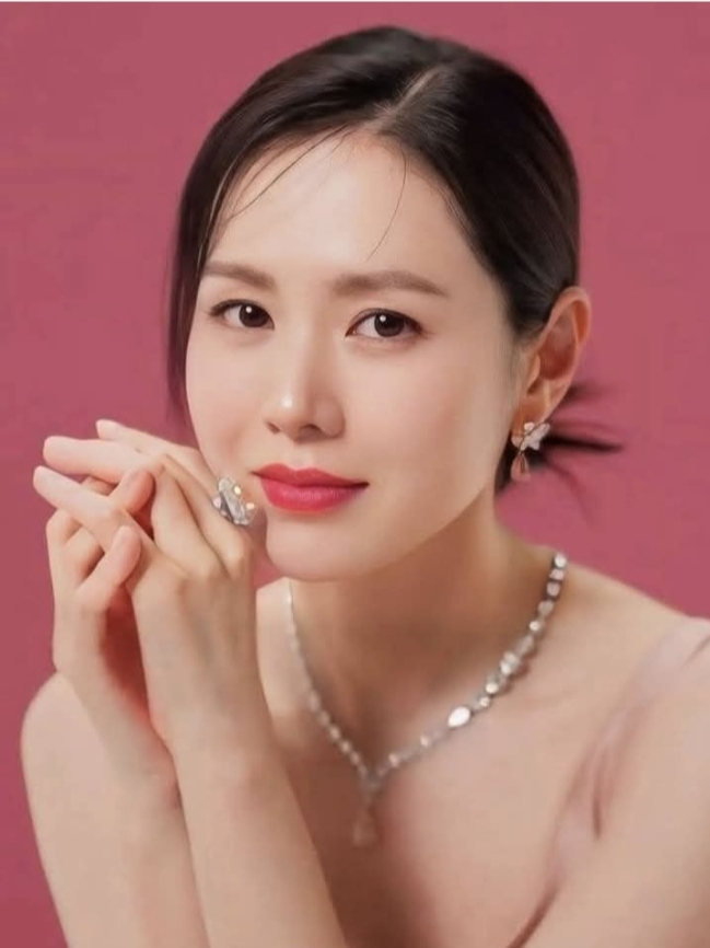 ソン・イェジンのビハインドカット