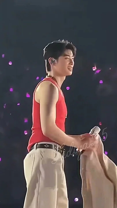 Emotional wallpaper shared by fans for Cha Eunwoo