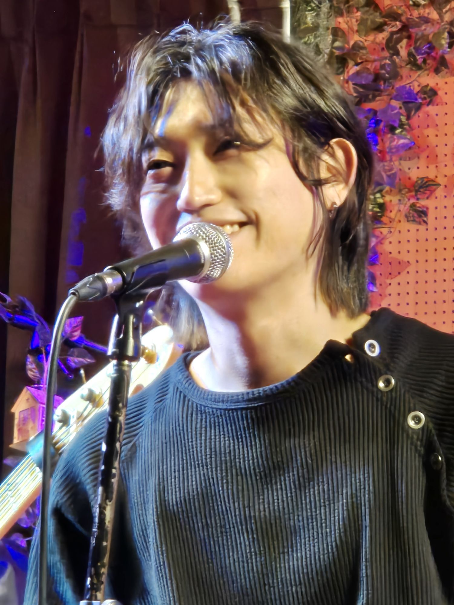 A moment captured by a fan of Son Jinwook