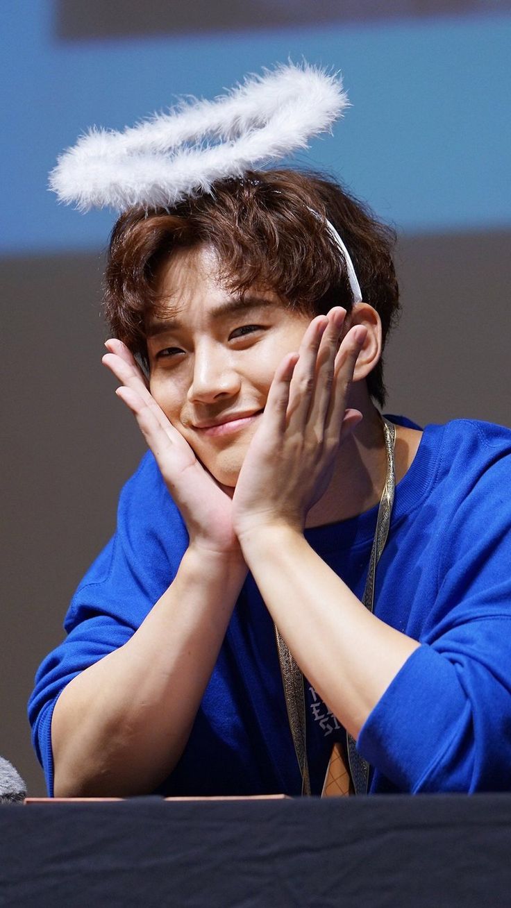 Foto kegiatan terbaru dari Lee Junho