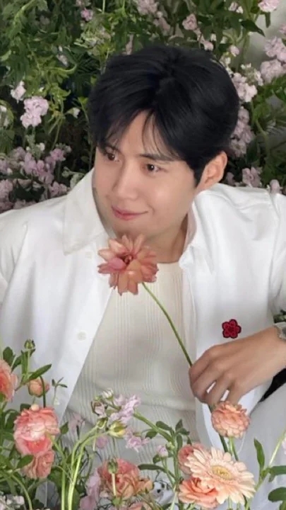 김선호 최근 활동샷