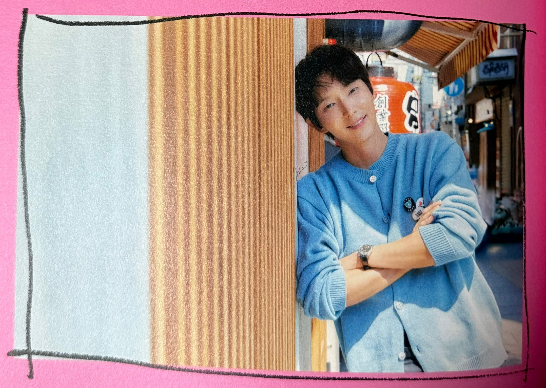 Momen yang diabadikan oleh penggemar Lee Joongi