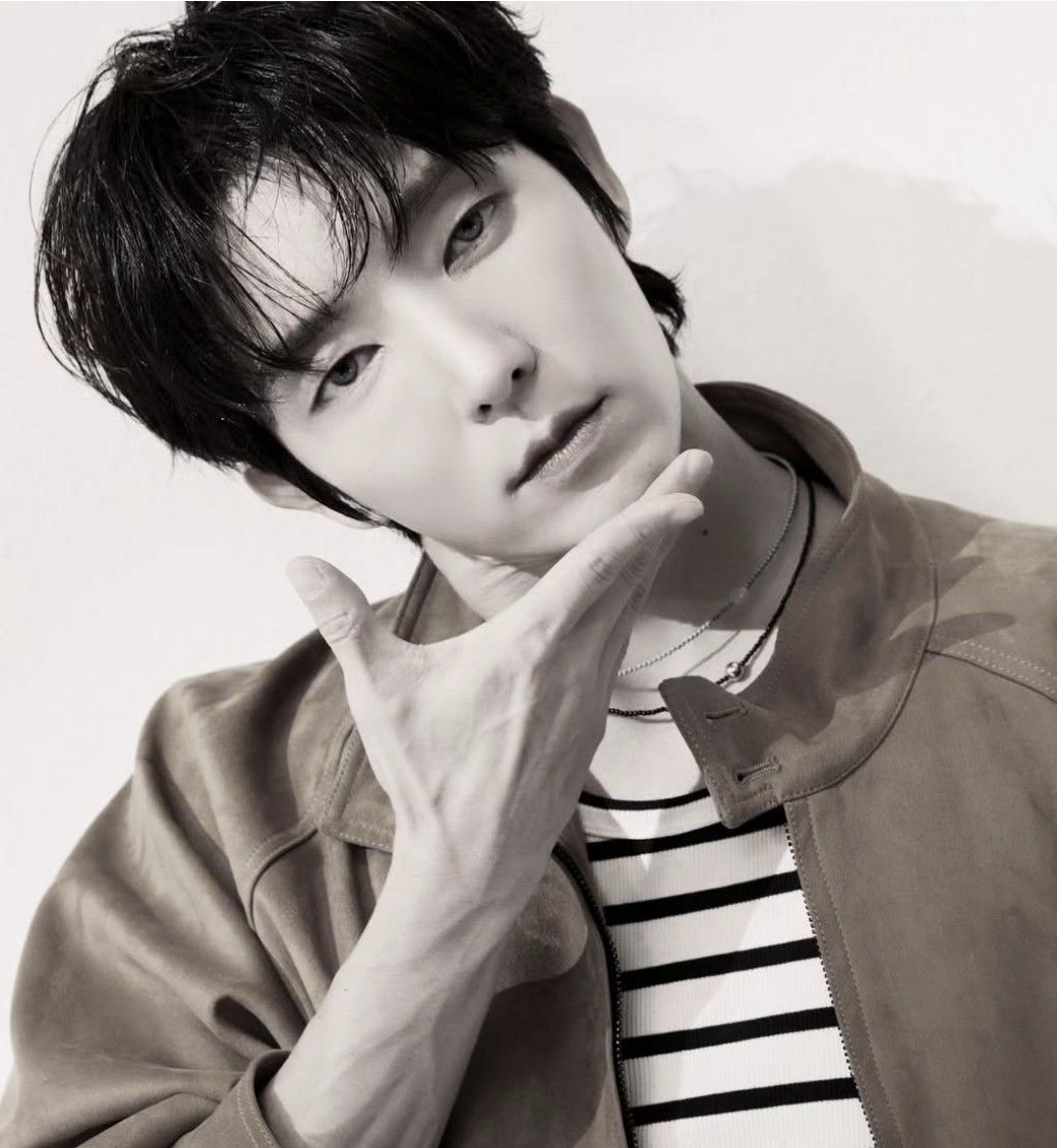 Latest photo of Lee Joongi