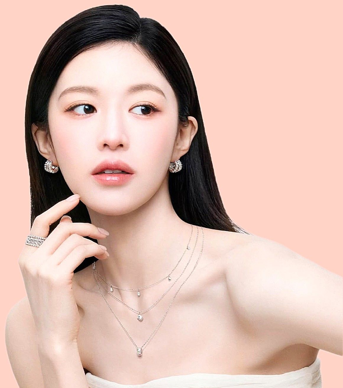 高允贞的近期活动照