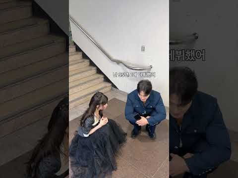 Behind-the-scenes cut of Kim Jongkook