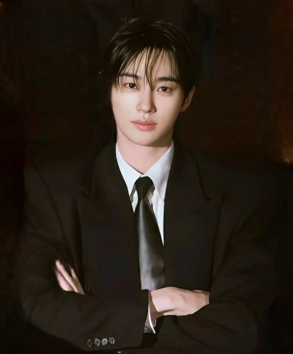 A moment captured by a fan of Byeon Wooseok