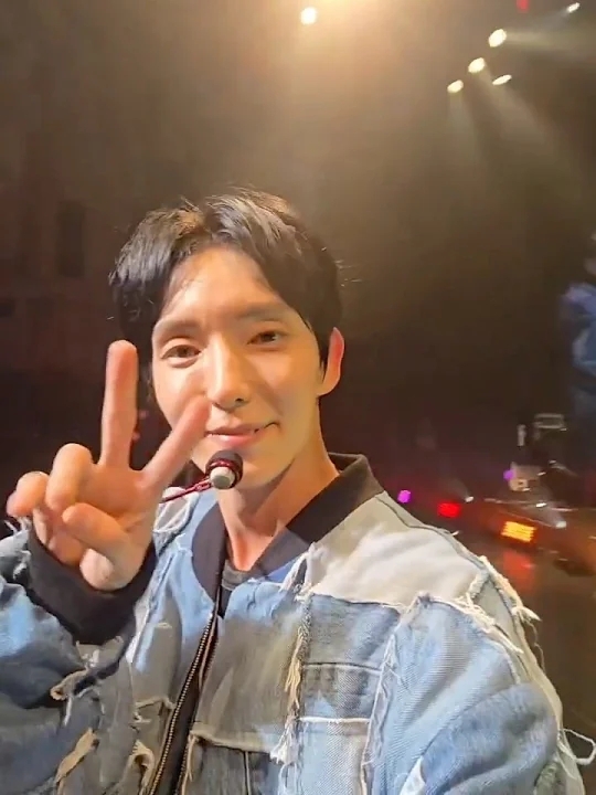 Recent activity shot of Lee Joongi