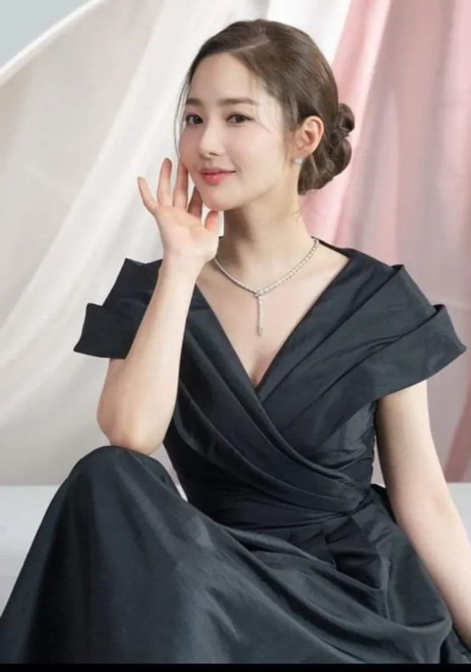 A moment captured by a fan of Park Minyoung