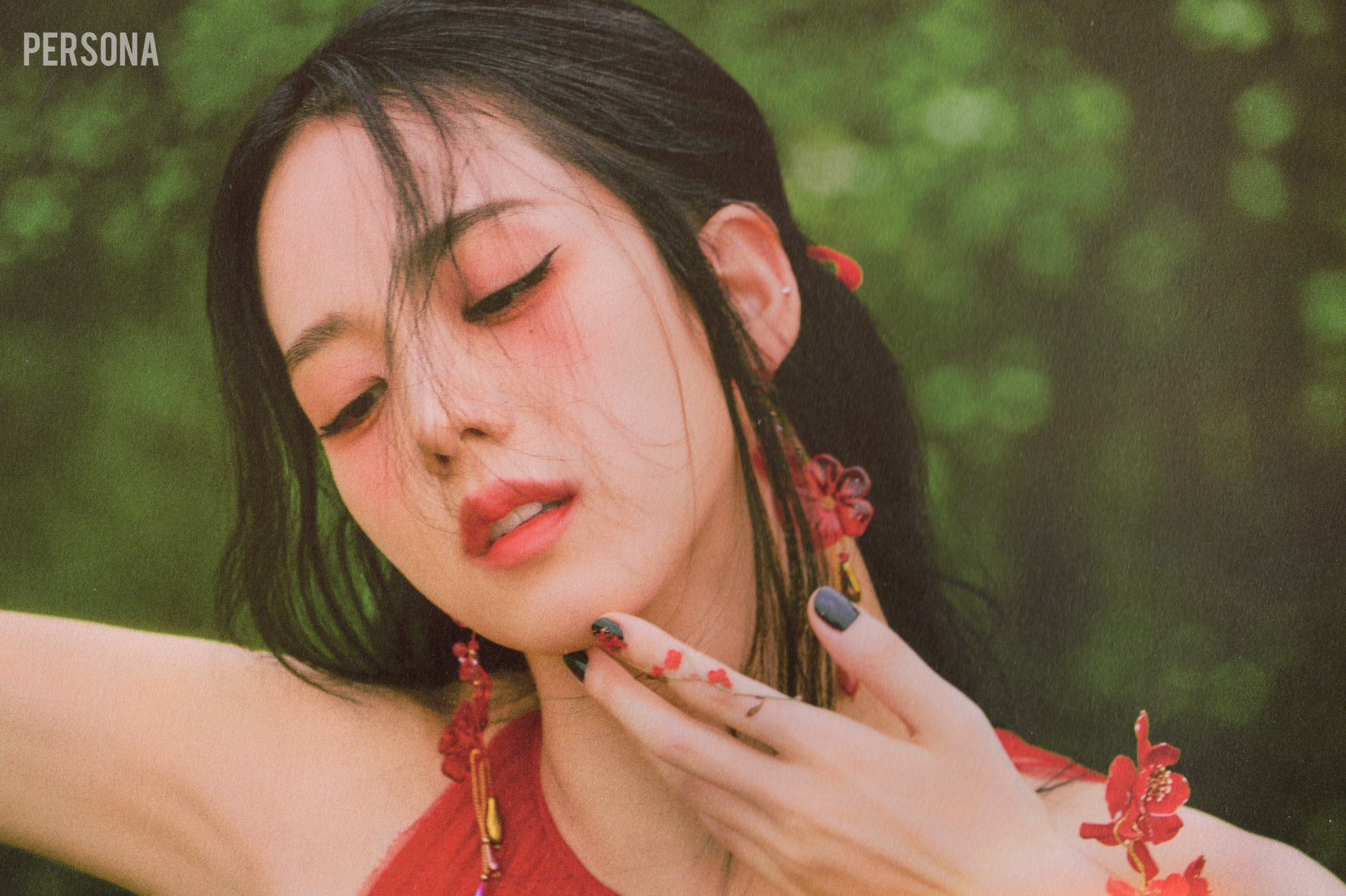 Latest photo of Jisoo (1995)