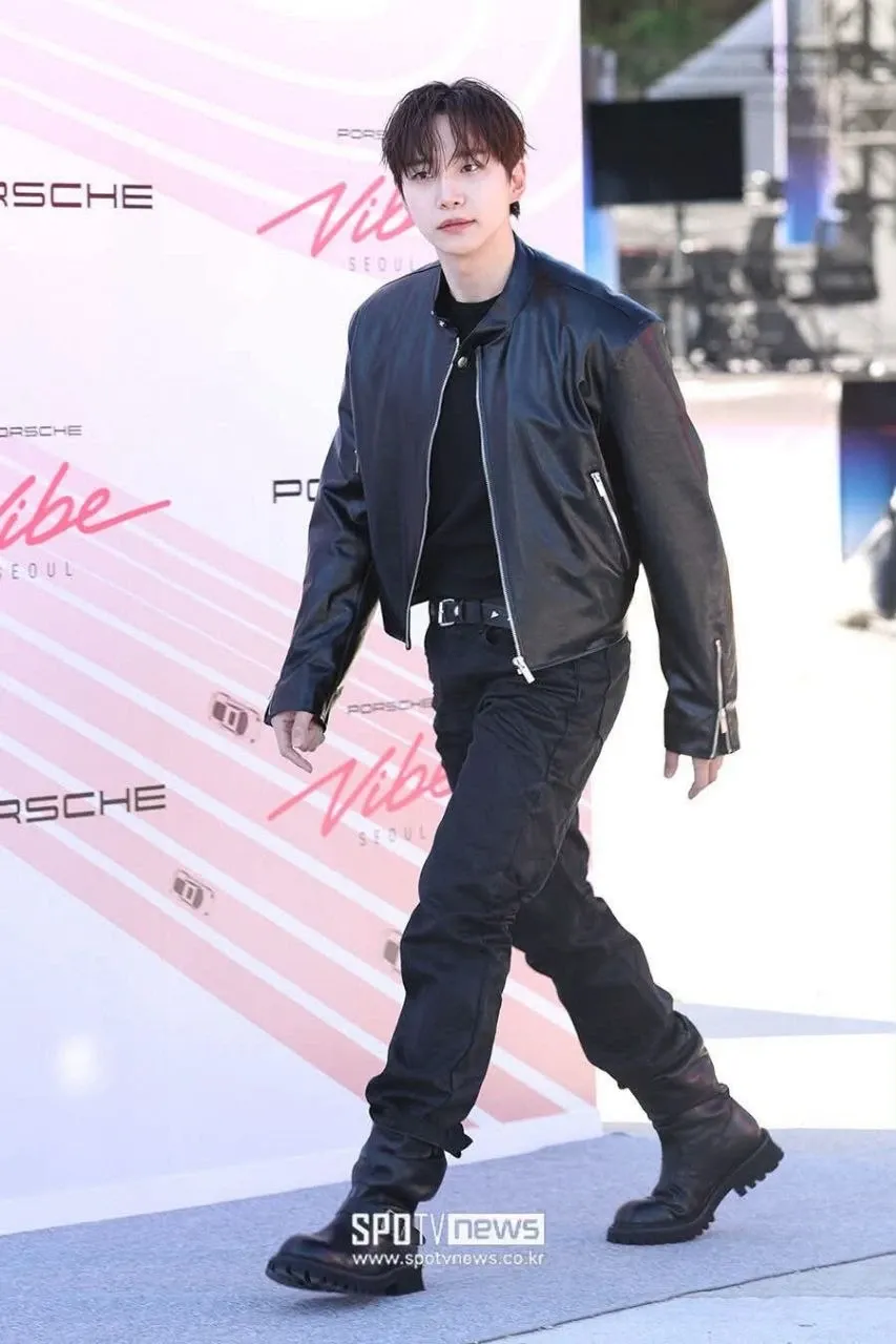 Cuplikan di balik layar dari Lee Junho