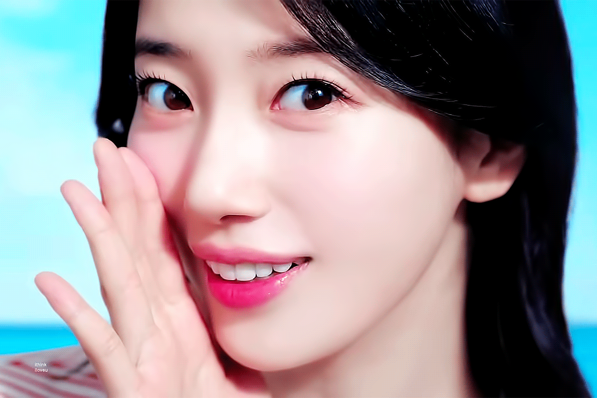 Behind-the-scenes cut of Bae Suzy
