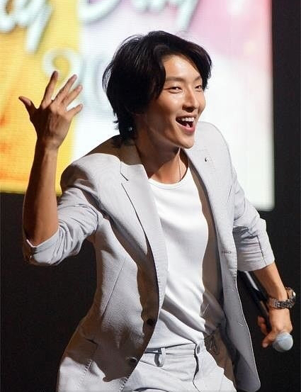 이준기의 최신 사진