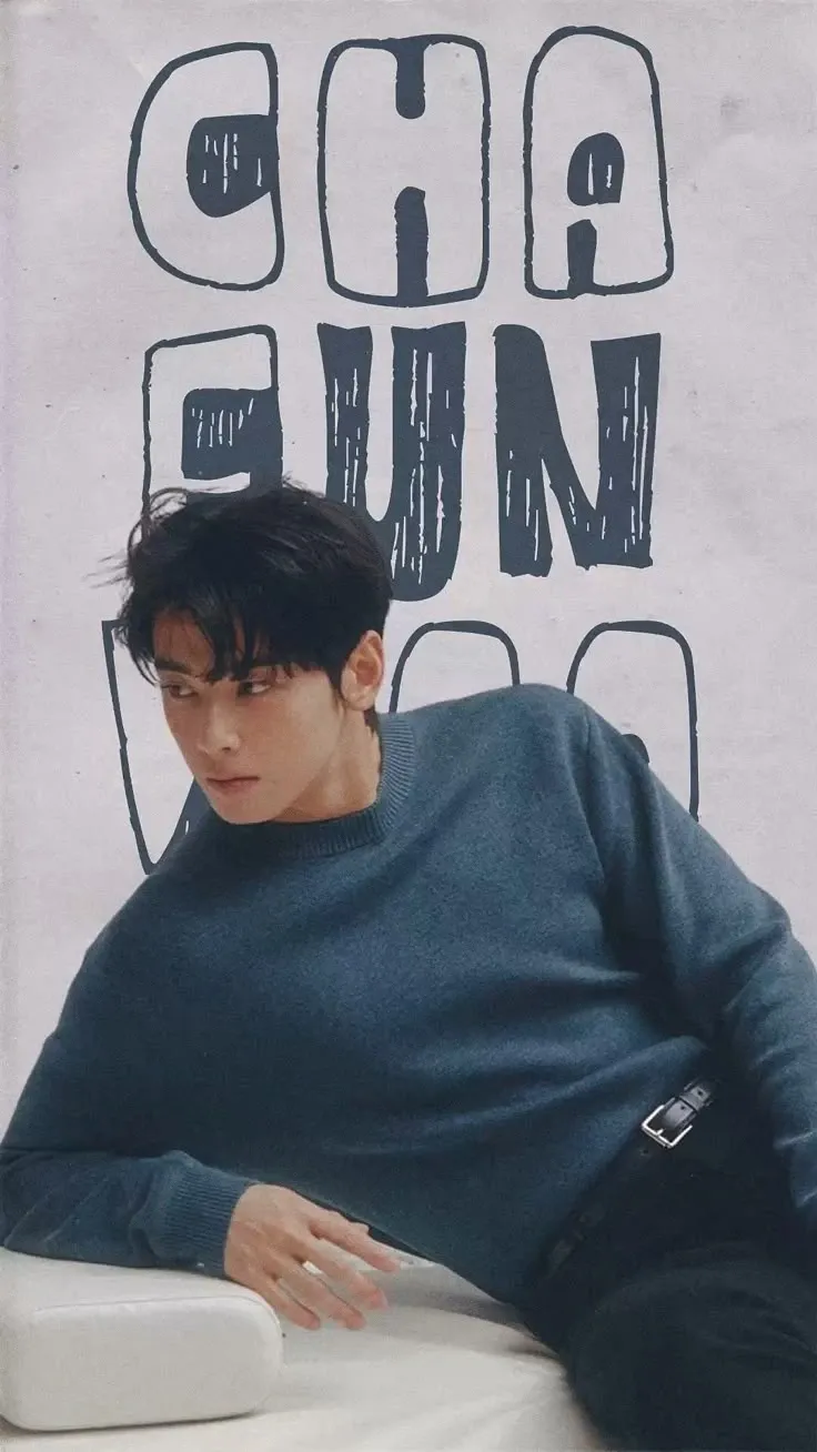 Recent activity shot of Cha Eunwoo