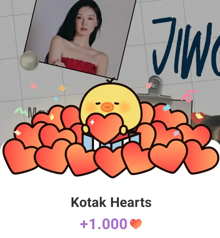 Behind-the-scenes cut of Kim Jiwon