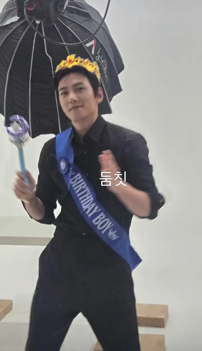 Ji Changwook background image recommended by Choeaedol Celeb fandom